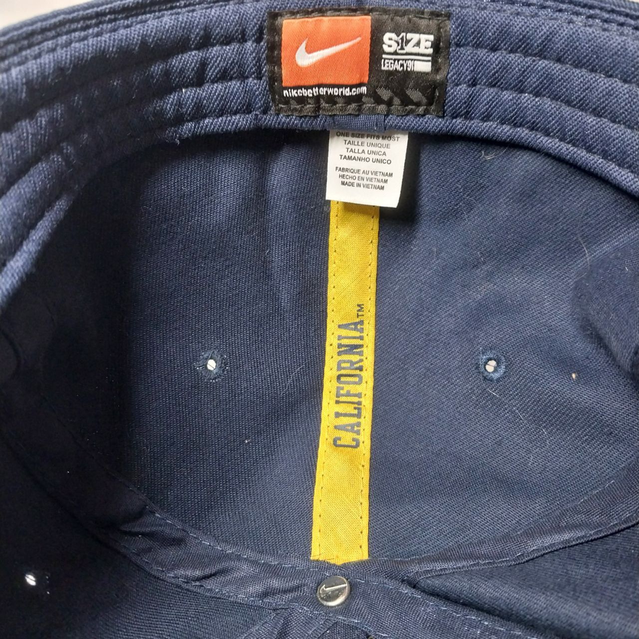 Продам кепку Nike