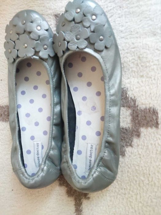 Pantofle , skóra naturalna, rozm. 37, NOWE