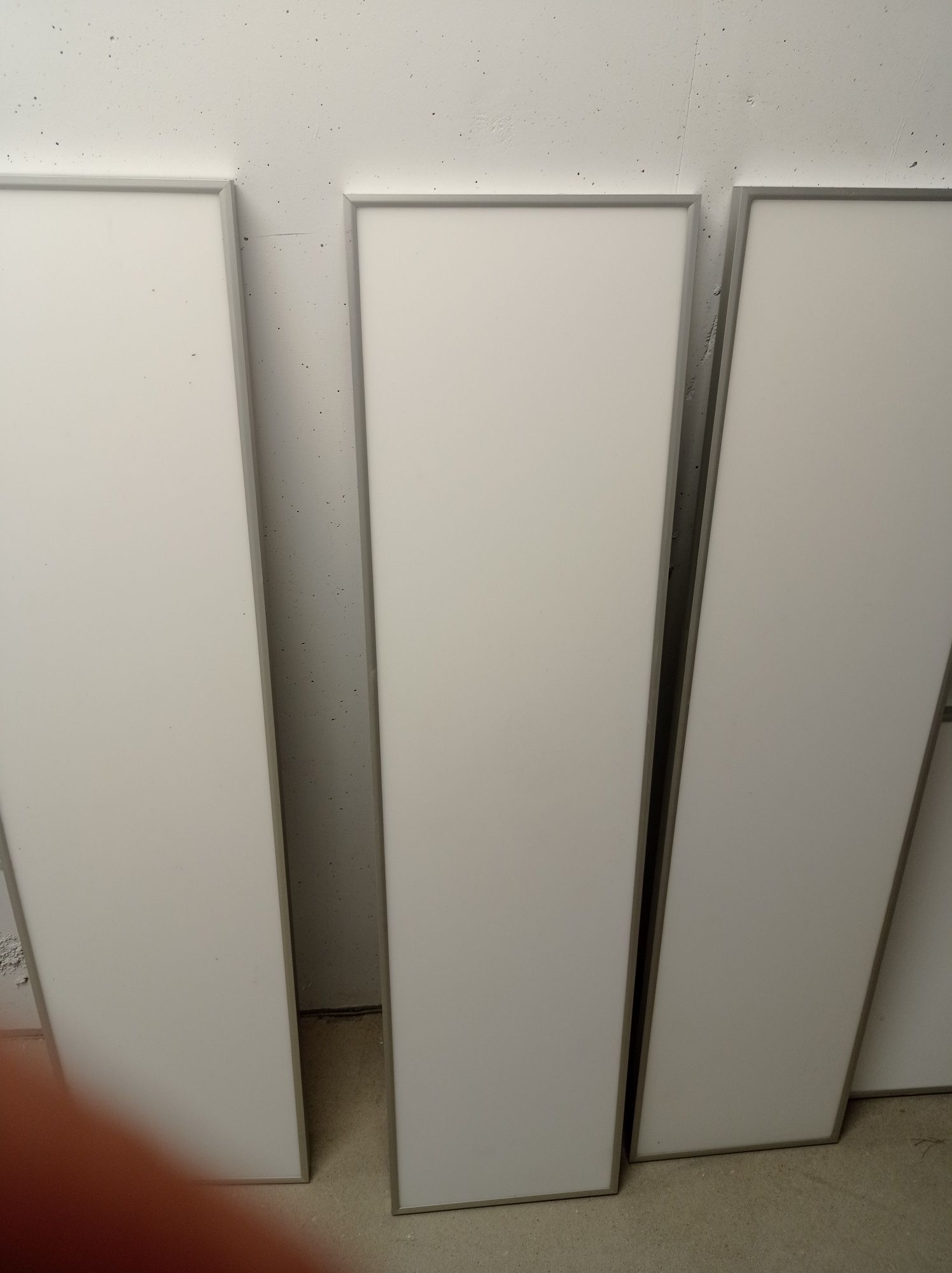 Oświetlenie LED panelowe cztery rodzaje