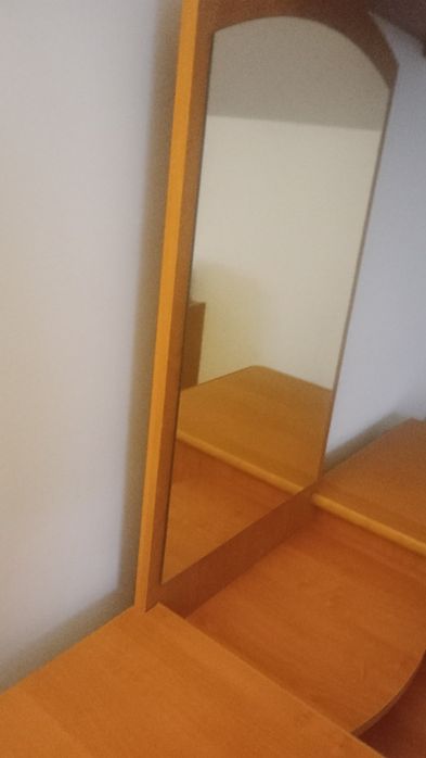 Toaletka Olcha z lustrem