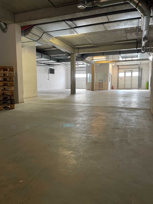 Magazyn z rampą, 350 m² i pom. social. Kokotów / Kraków – A4 / Rybitwy