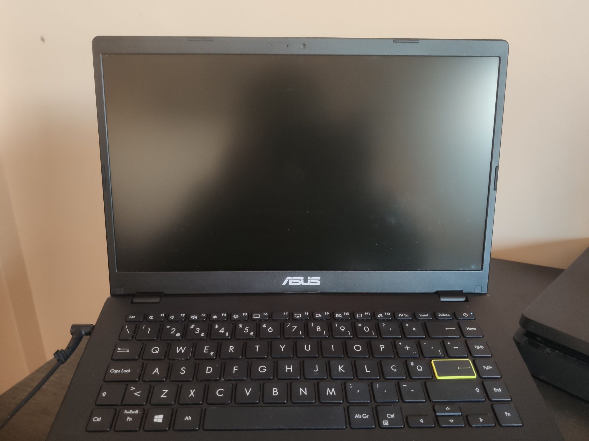 ASUS VivoBook (Urgente)