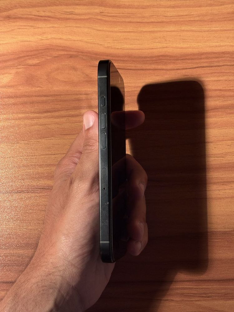 iPhone 16 Pro (Ligado a 30 dias)