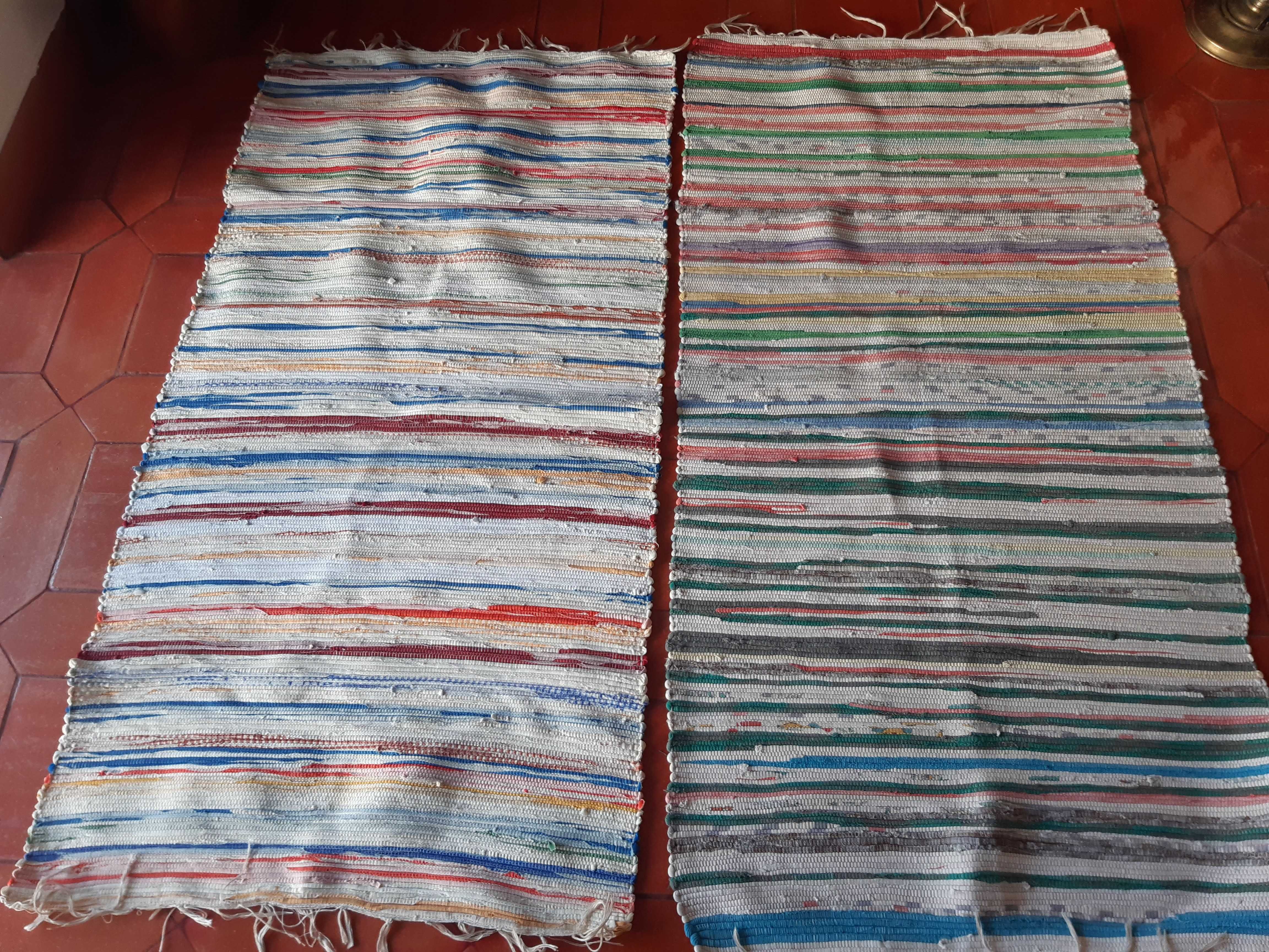 2 tapetes trapos 1metro30cm×68cm, como novos