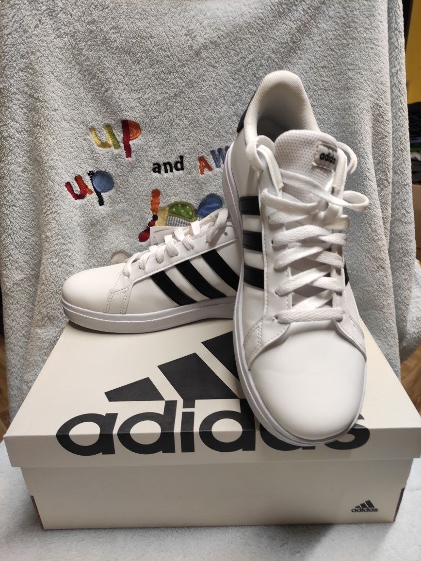Nowe buty adidasy Adidas Grand Court 2.0 K r. 40