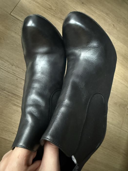 Ботильони шкіряні Fabi 38р