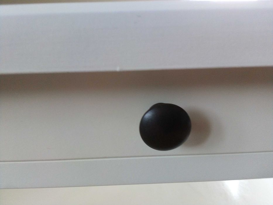 Stolik kawowy drewniany w stylu skandynawskim