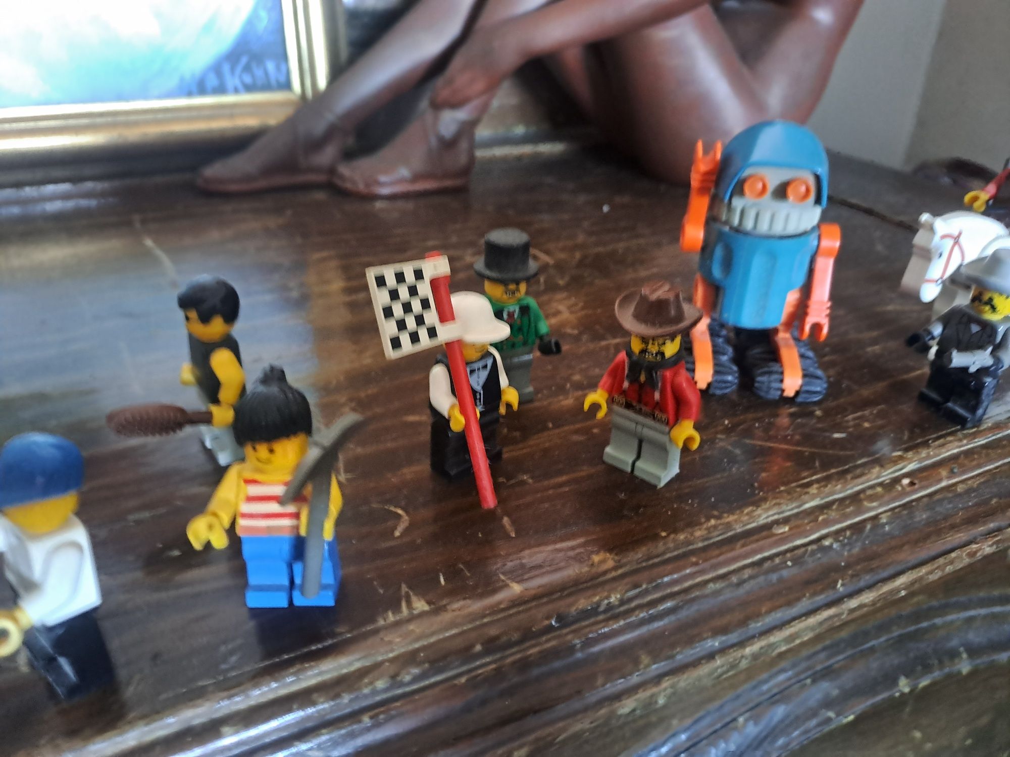 Bonecos diversos da Lego