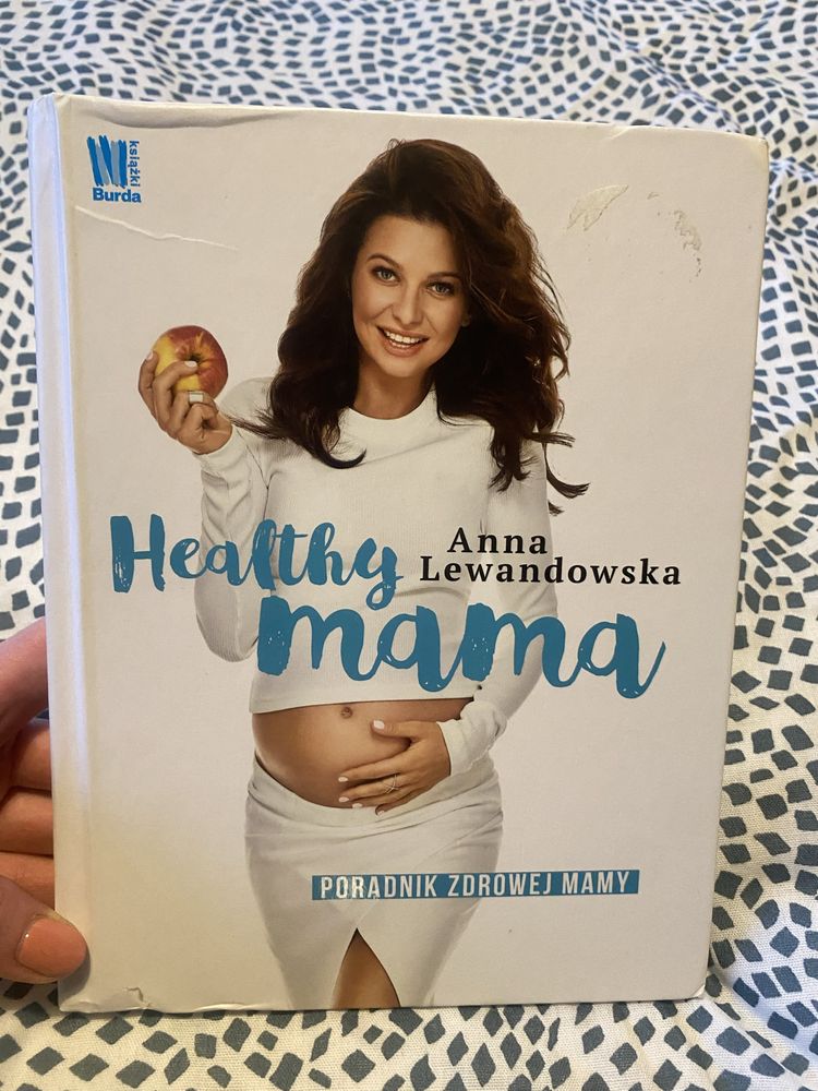 Healthy mama Anna Lewandowska