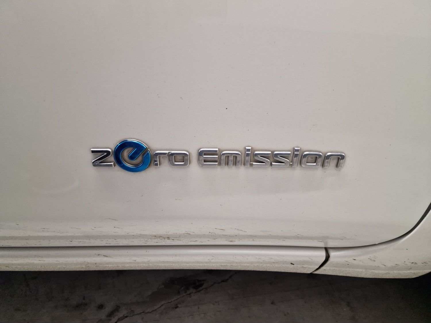 Nissan Leaf Com Bateria Própria