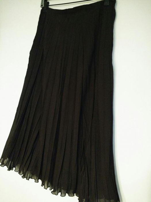 Nowa Elegancka spódnica rozmiar 40/ 42 xl plisowana brązowa rozmiar L