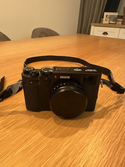 Fujifilm x100v como nova