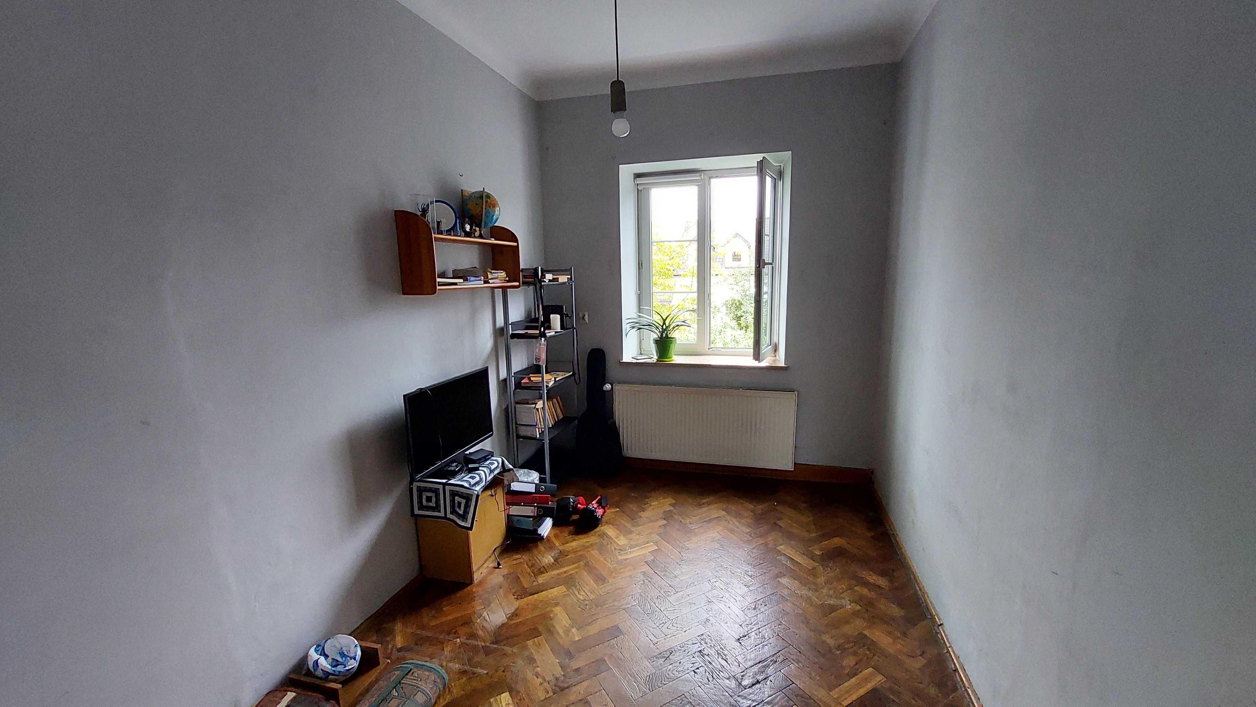 Sprzedam mieszkanie w kamienicy 110 m2