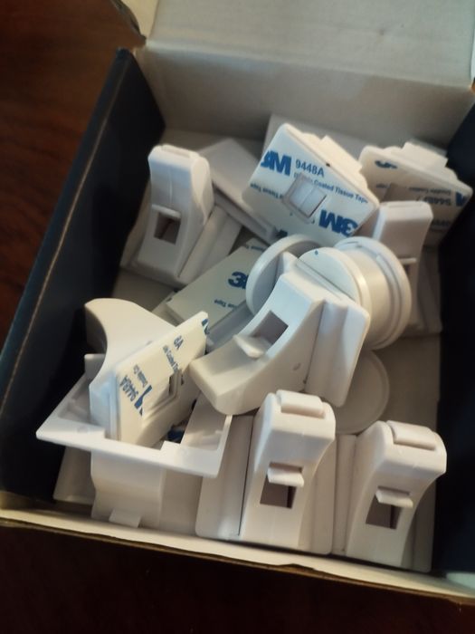 Proteções para portas e tomadas