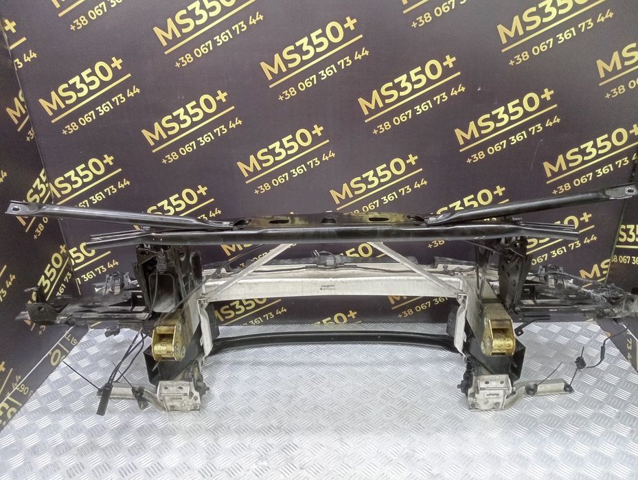 Панель передня BMW F10 535i hybrid БМВ Ф10 Гібрид телевізор передняя