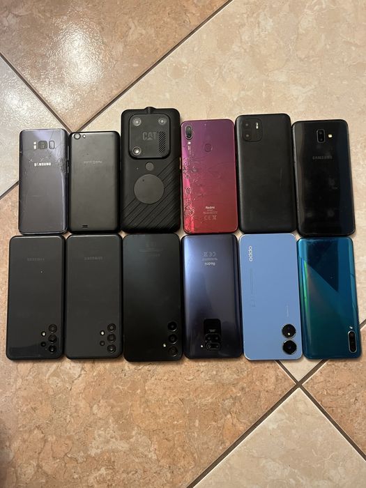 Varios telemoveis para peças