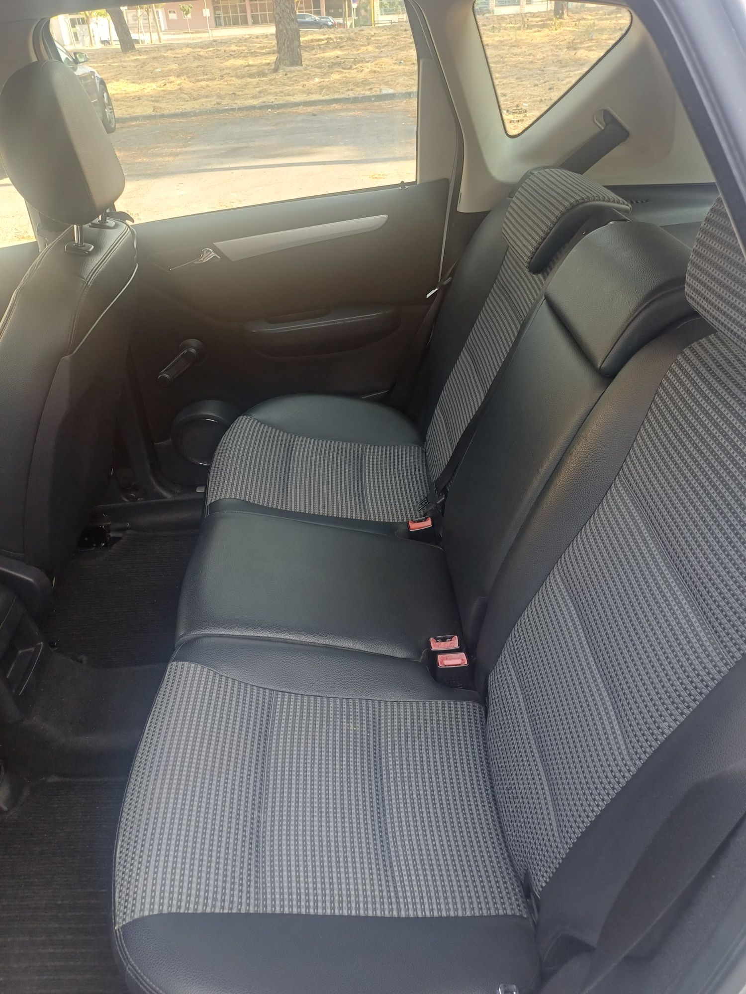 Mercedes-Benz Classe A 180 CDi avangarde Único Dono