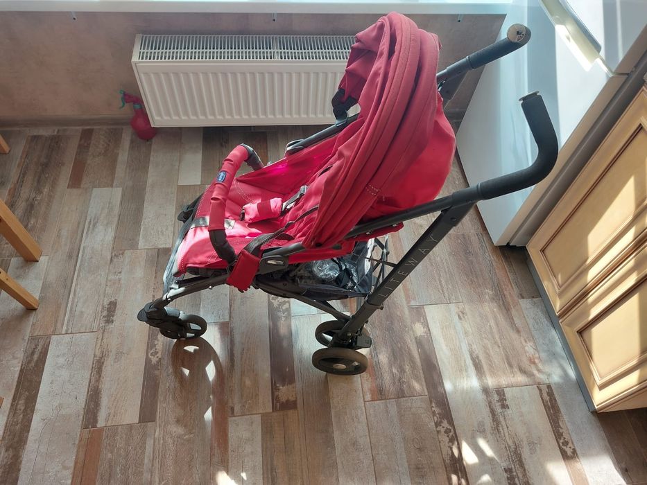 Прогулянкова коляска-тростинка Chicco  Liteway