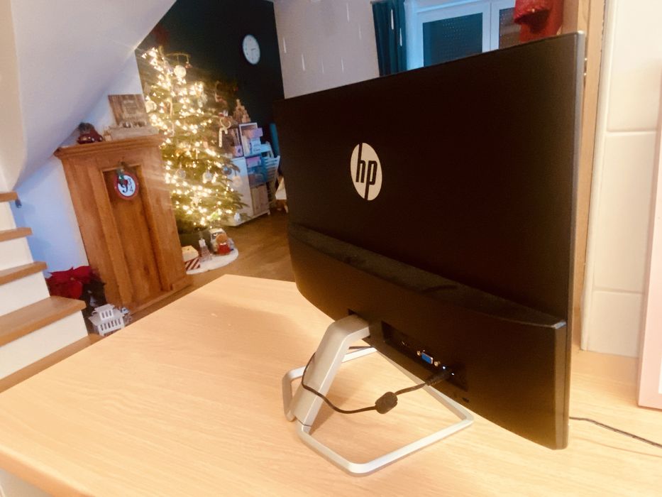 Monitor HP 22f 21.5 cala stan idealny