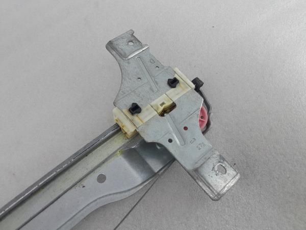 Elevador vidros frente direito PEUGEOT 208