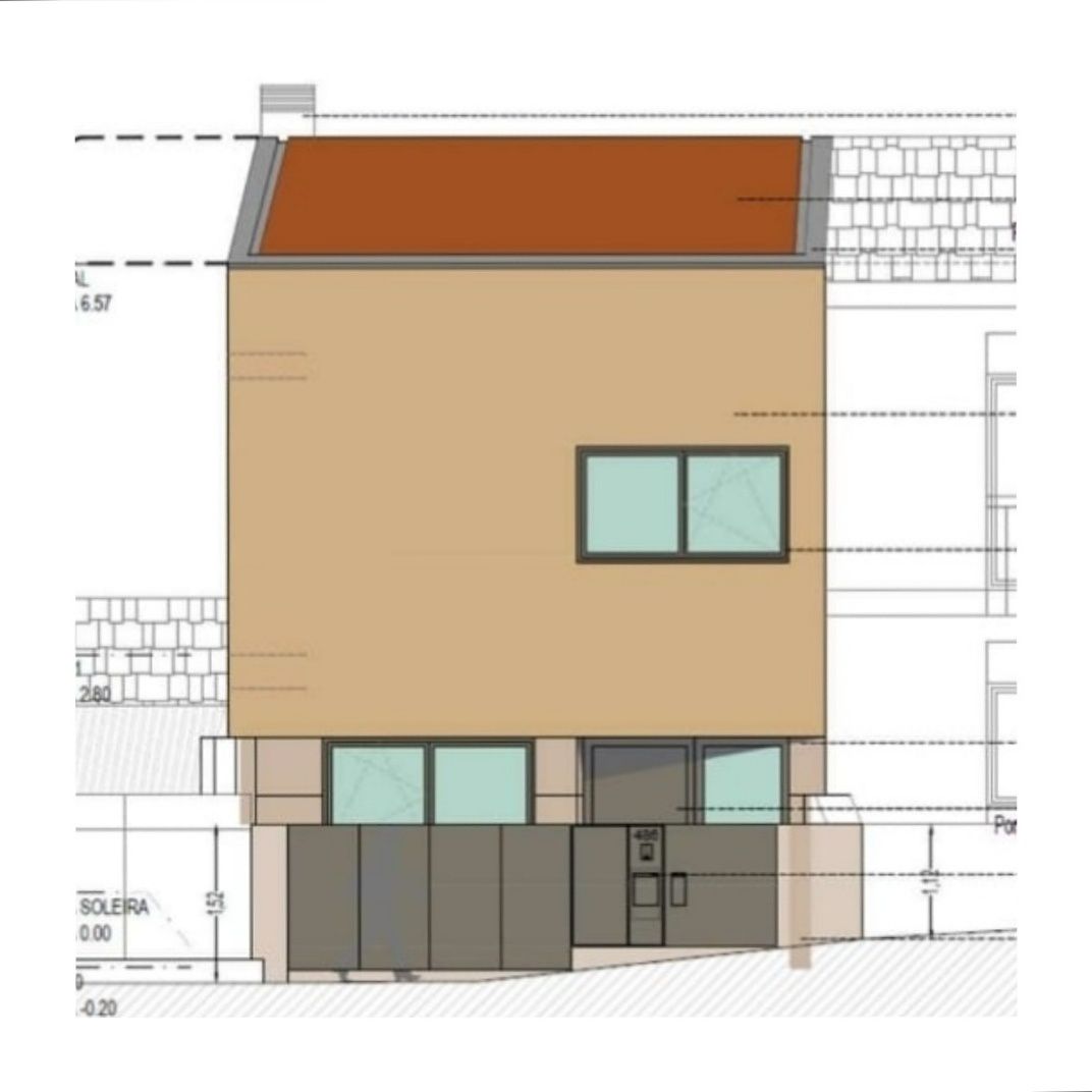 Ruína de casa térrea com projeto aprovado para moradia
