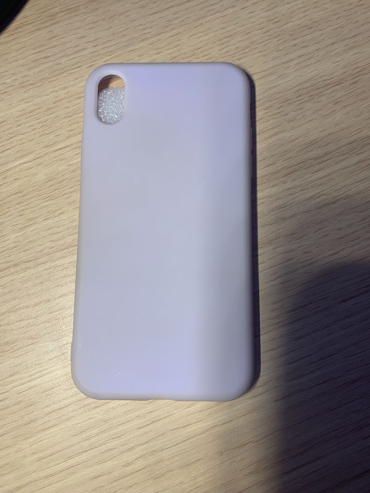 Capa iPhone XR lilás pastel