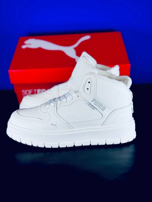 Белоснежно белые кроссовки Пума / зимові білі кросівки Puma / ботинки