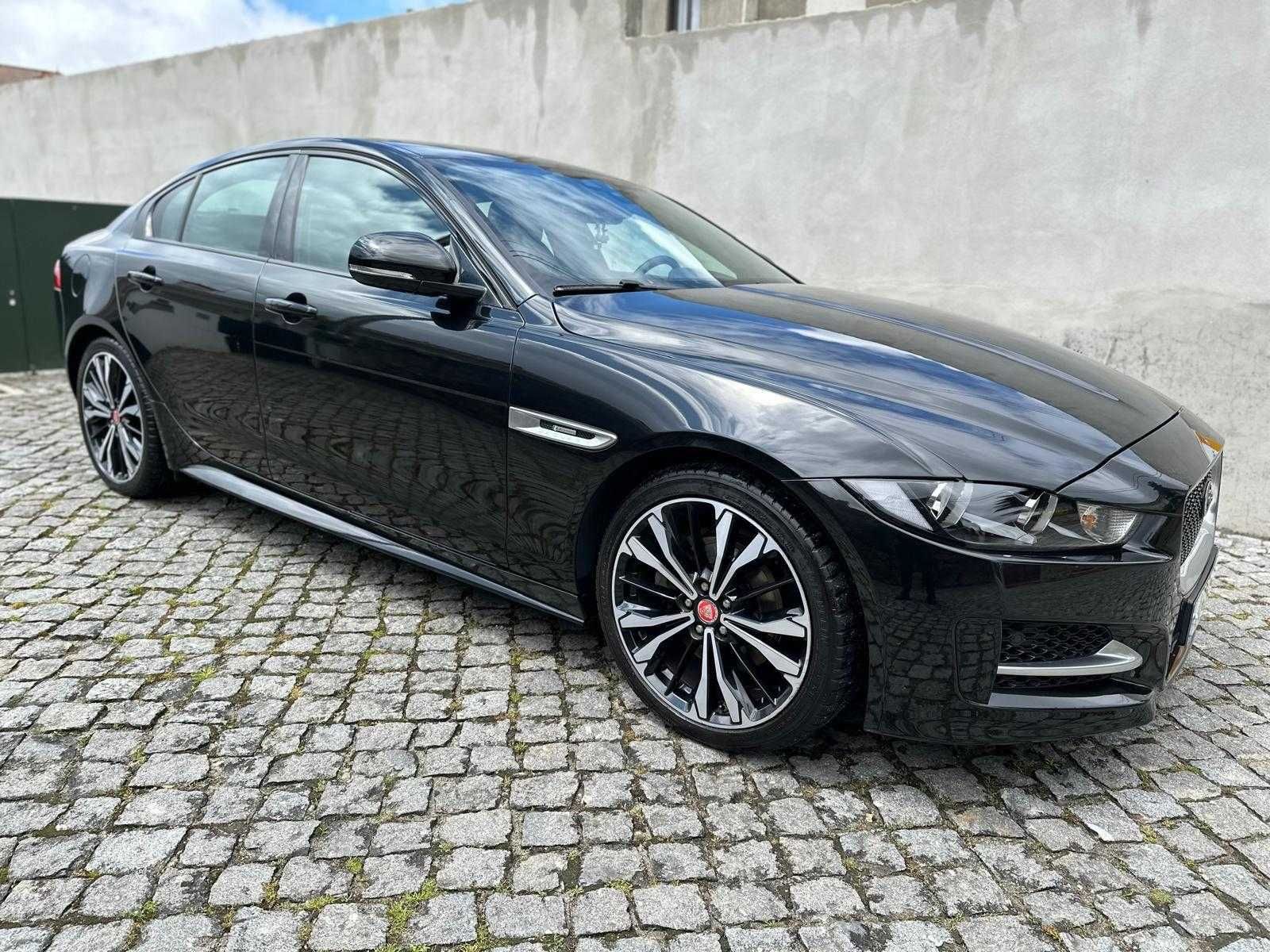 Jaguar XE 2.0 D R-Sport - Elegância, Desempenho e Conforto