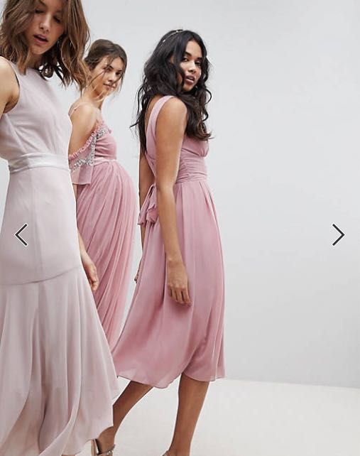 Рожева сукня TFNC від Asos