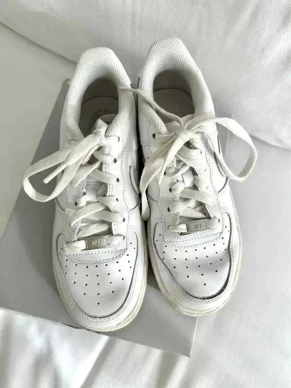 Nike Air Force 1 LE ( GS ) 37,5