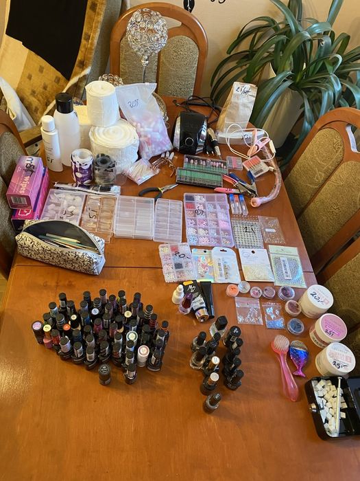 Lakiery żel  baza do paznokci i inne