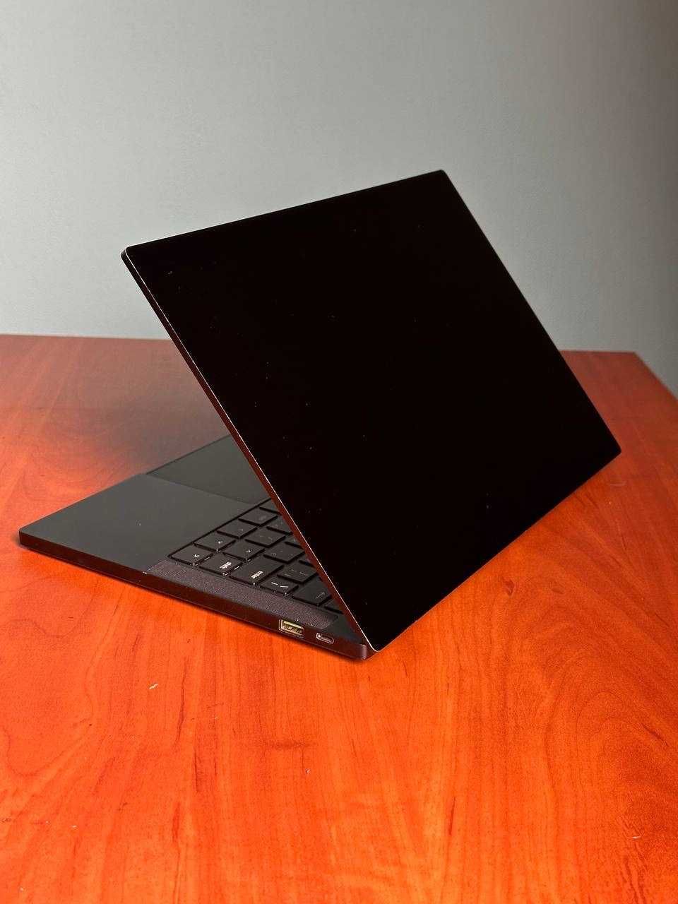 Blade Stealth 13 2019 16gb/1tb i7