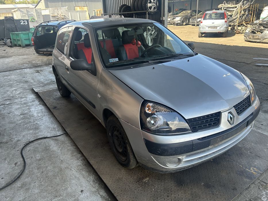 Renault Clio II lift 1.2 benzyna na części