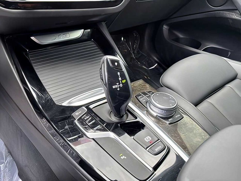 BMW X3      2020