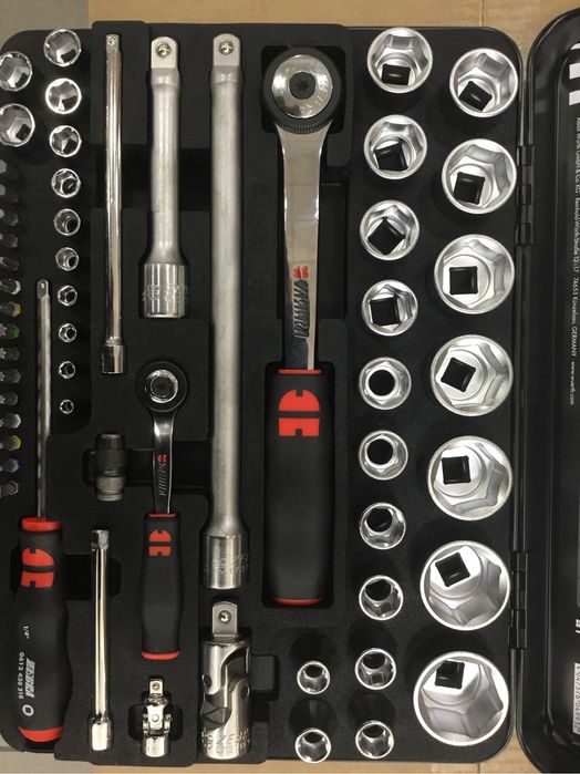 WURTH Zestaw Kluczy nasadowych 1/2" + 1/4"