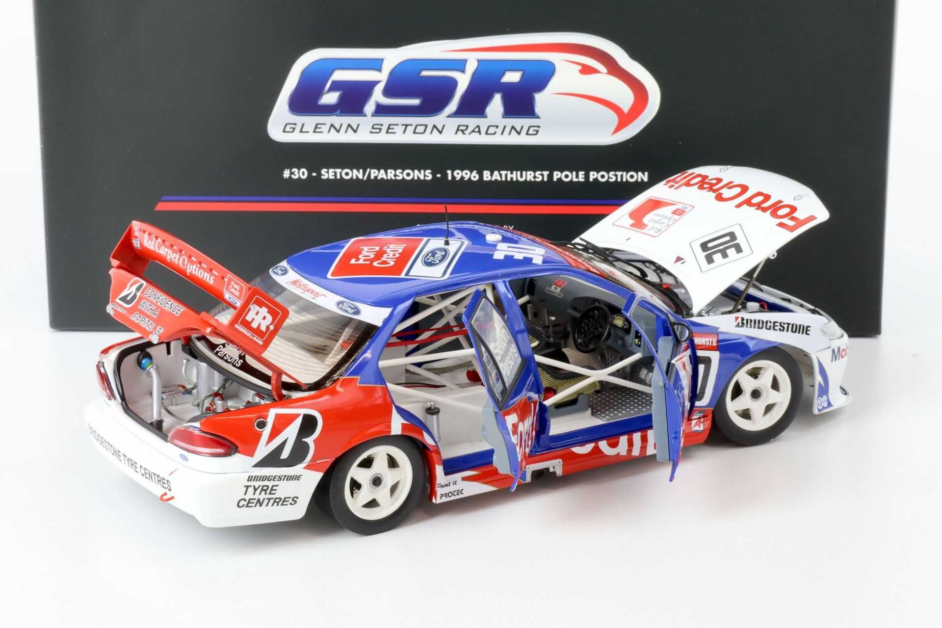 1:18 Apex Ford Falcon Credit Racing #30 Bathurst 1996 white/red