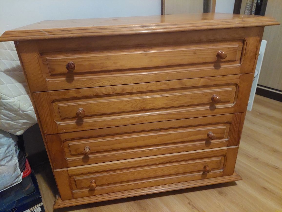 Comoda de quarto 4 gavetas