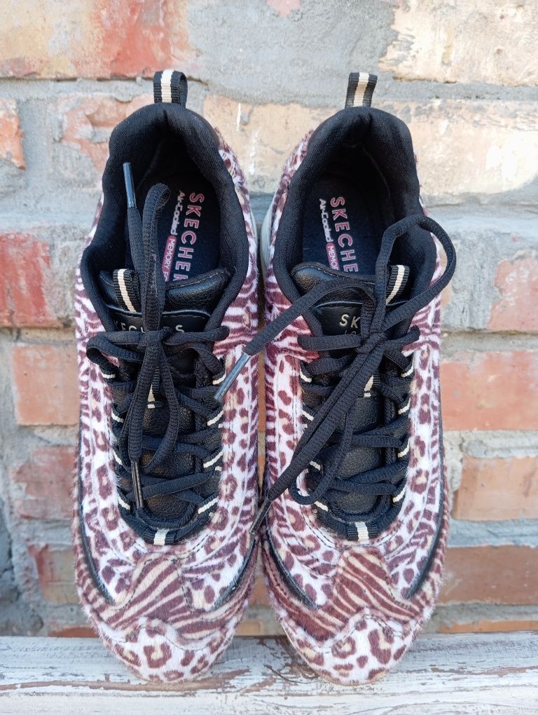 Кросівки Skechers 40 розмір