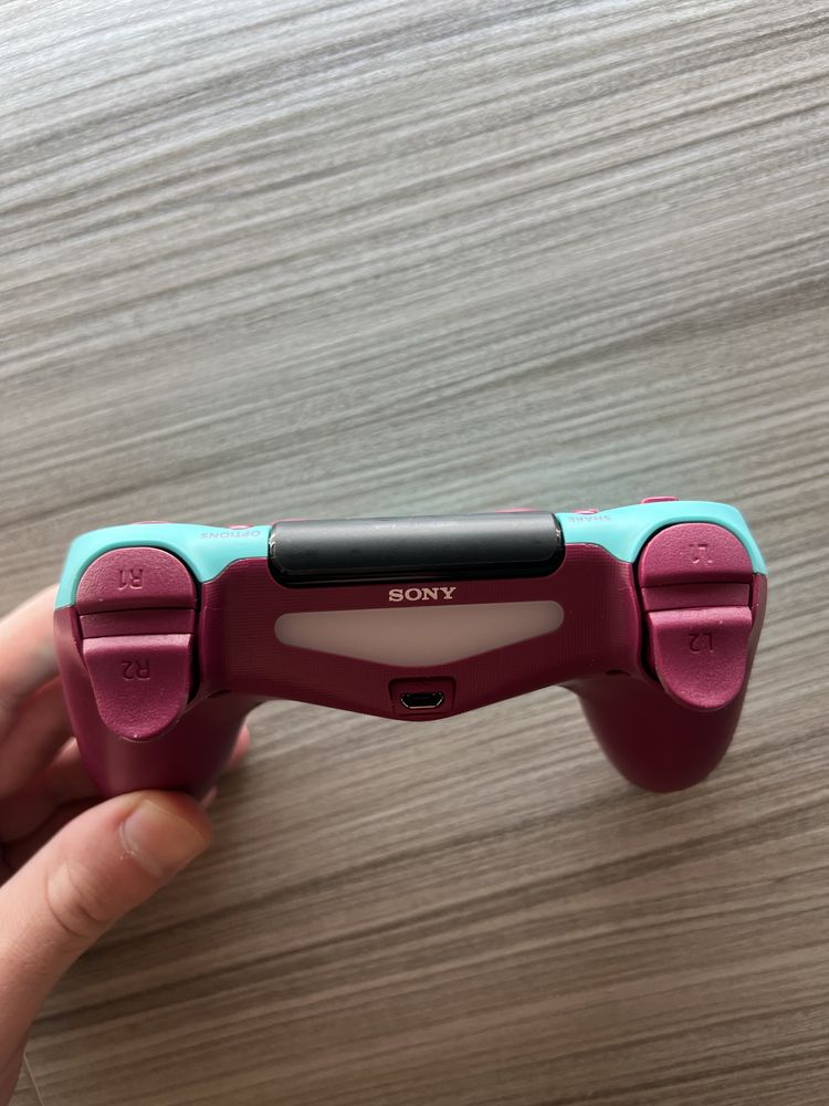 Dualshock 4 Berry