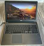 Laptop Dell Vostro 5568 15,6 " Intel Core i5 8 GB, 256 GB SSD Złoty