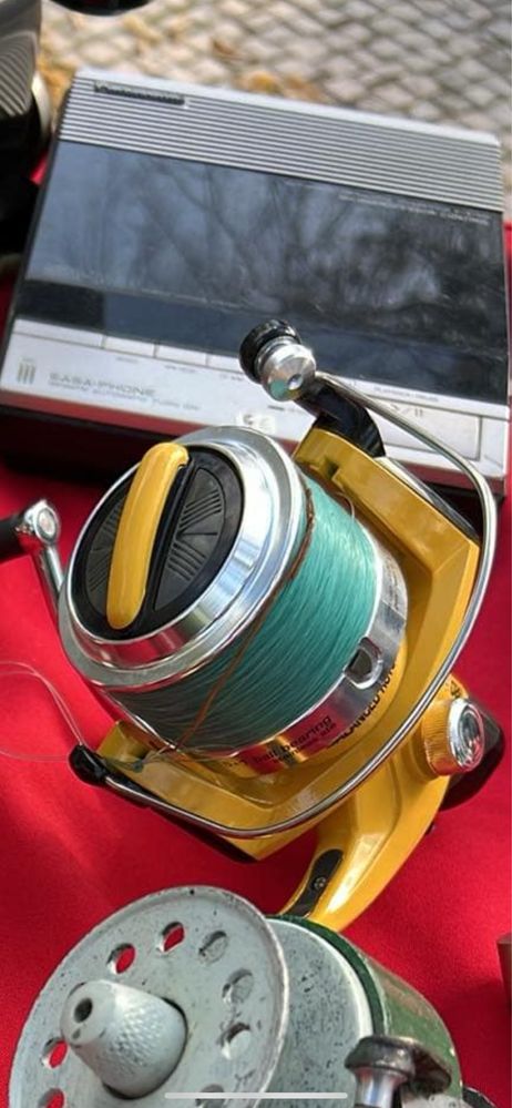 Carretes de pesca em segunda mao.