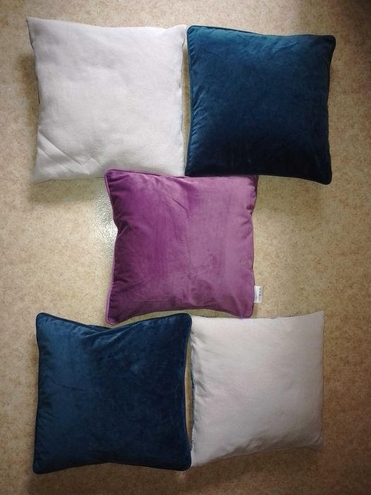Подушки декоративные. Антиаллергенный наполнитель. Ткань велюр гобелен