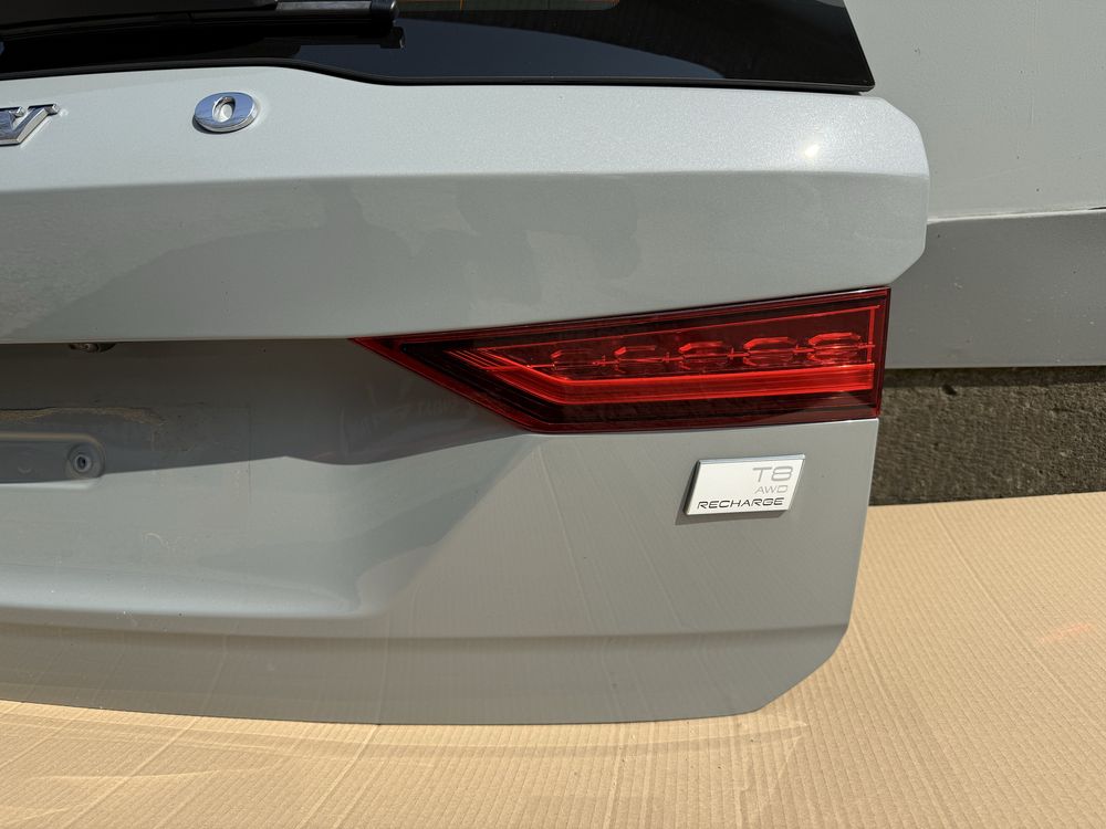 Volvo V60 2 II klapa bagażnika pokrywa 740