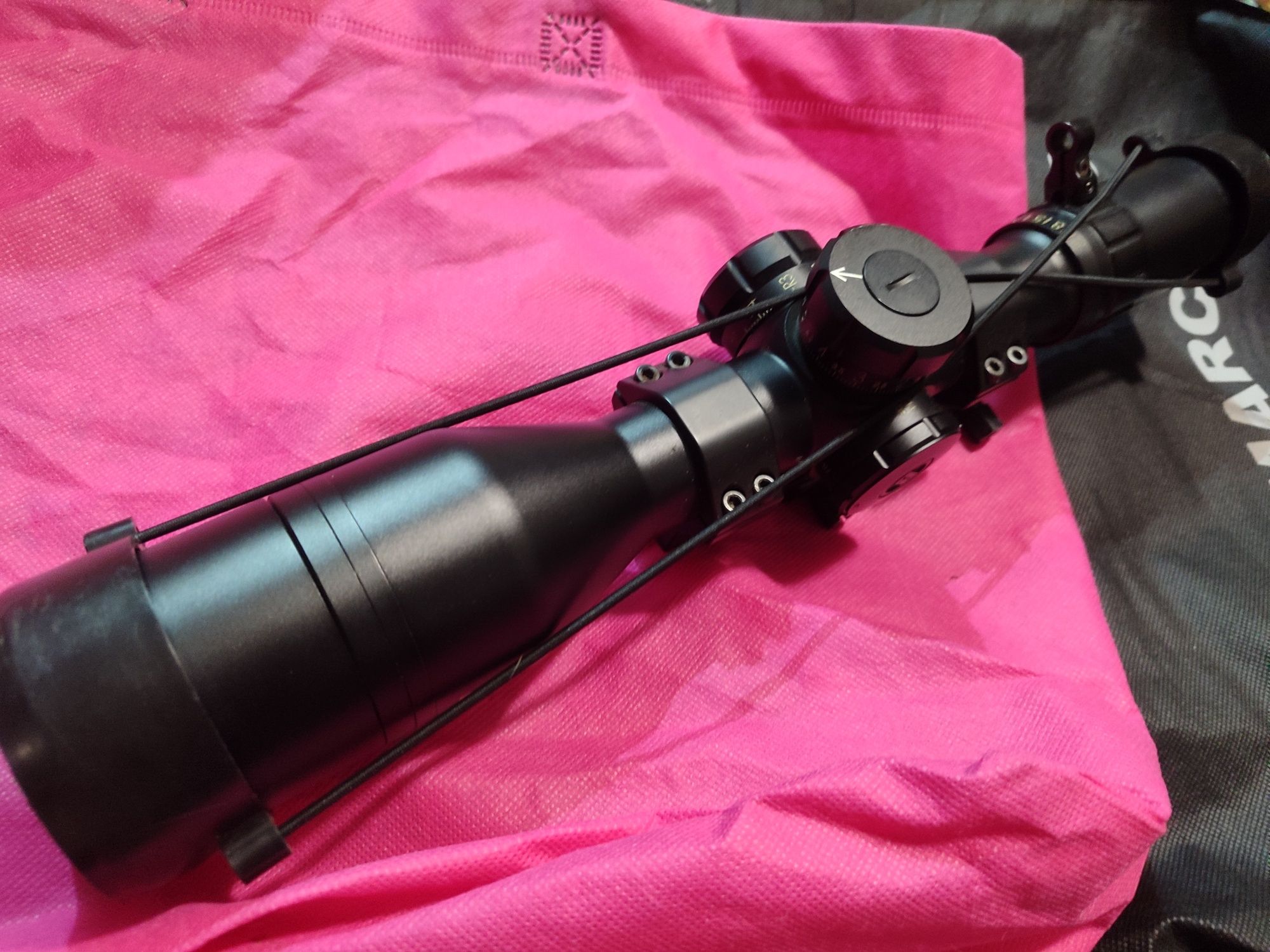 Приціл Bushnell 3.5-21/50 Japan