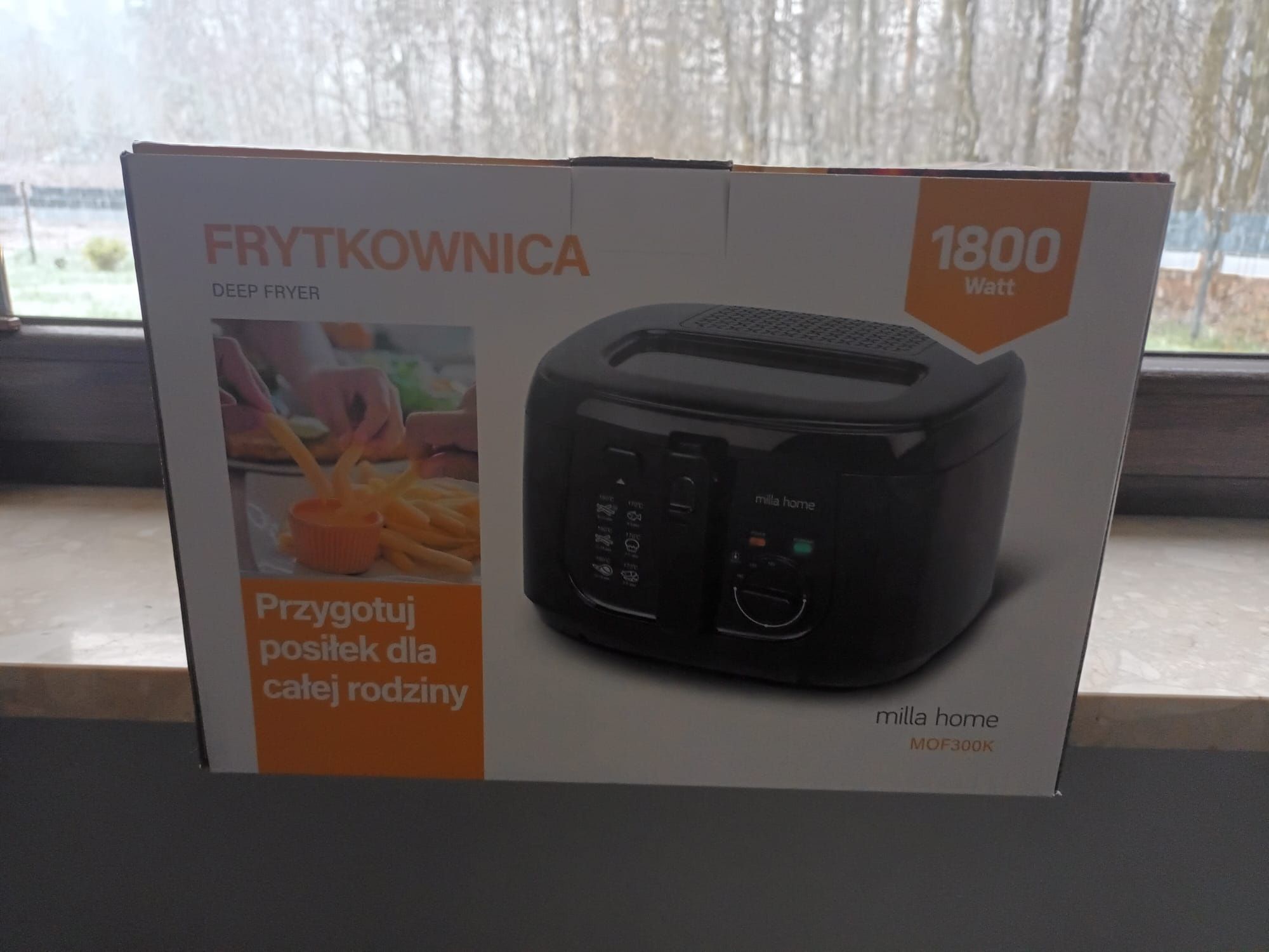 Frytkownica 1800 W  Milla Home MOF300K