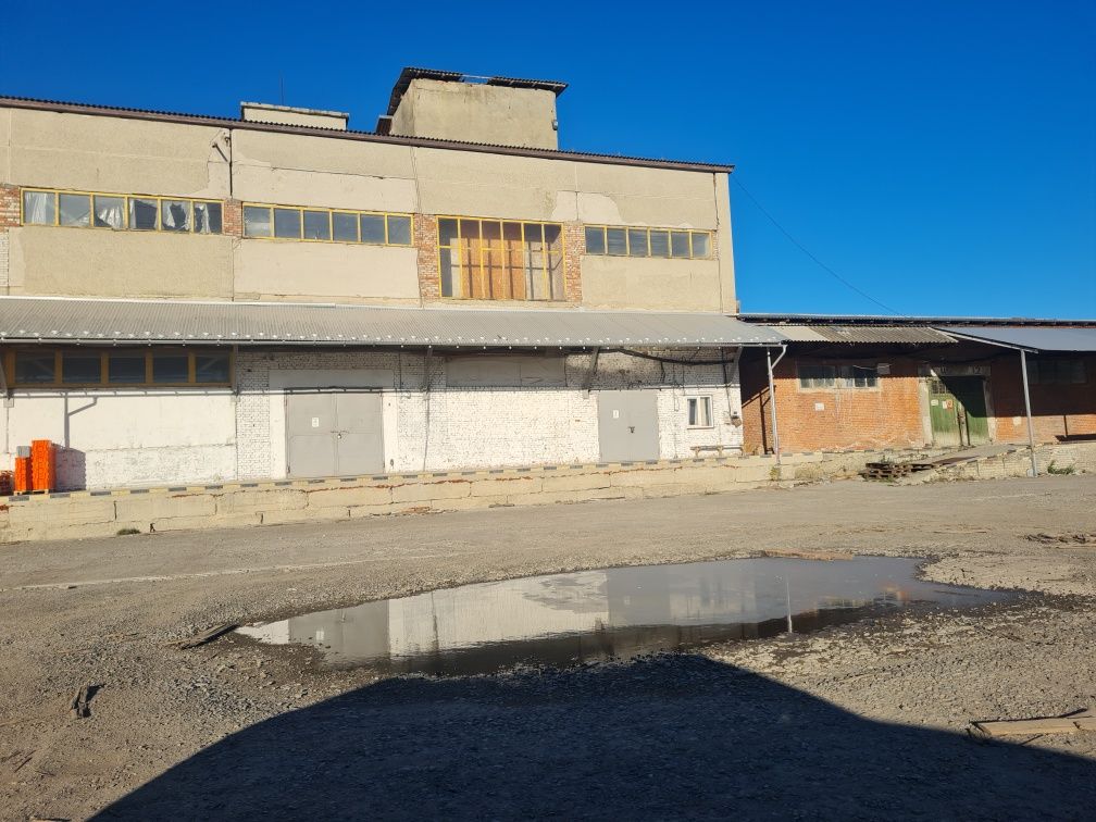 Оренда виробничо -складські приміщення  площею 4500м.кв.  м .Снятин