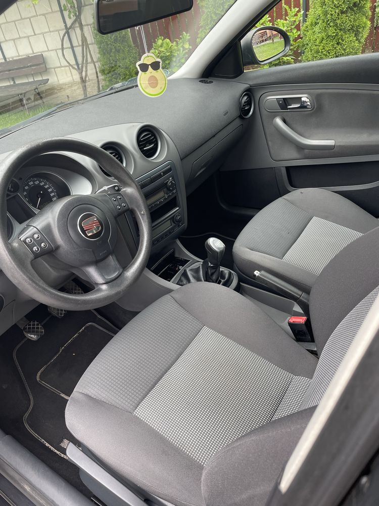 Zadbany SEAT IBIZA 1.9 TDI