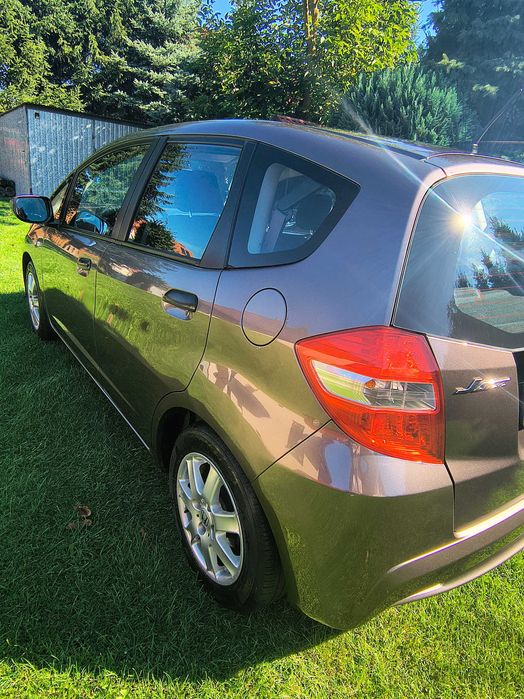 Sprzedam Hondę Jazz  z  listopada 2011 roku