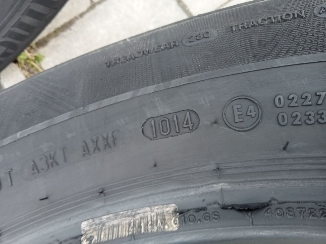 2x Opony Używane Letnie 215/60R17 Continental