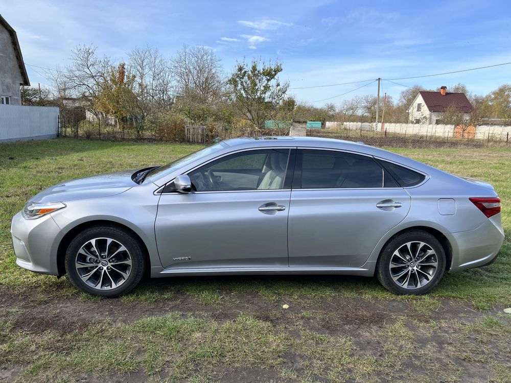 Toyota avalon camry 2016 hybrid Vin:4T1BD1EB5GU056768